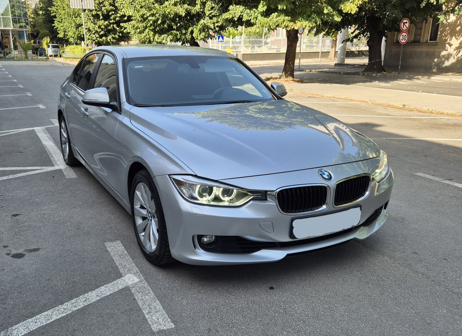 BMW 320  - изображение 7
