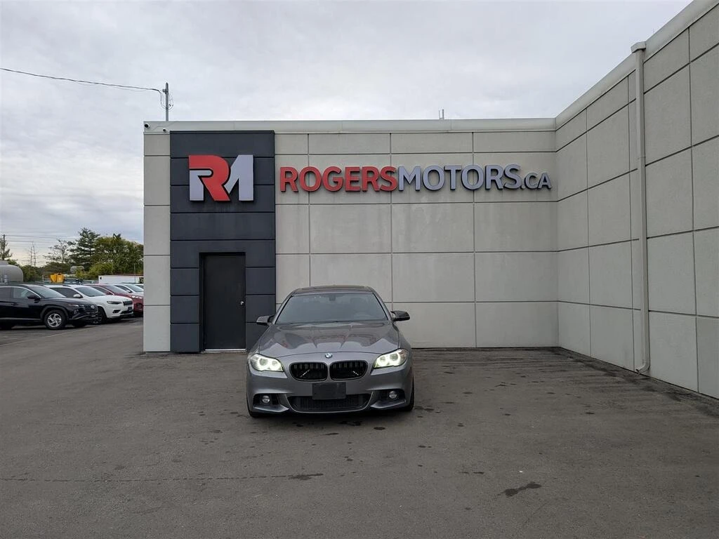 BMW 528 i xDrive * M-pack * PANO * Ел. багажник * Подгрев - изображение 6