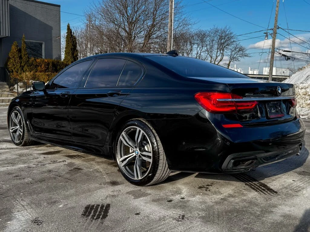 BMW 750 xDrive* АвтоКредит* (ЦЕНА ДО БГ) - изображение 4