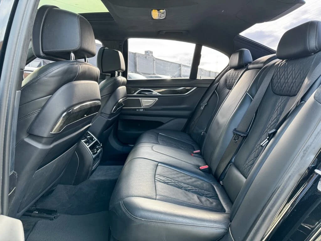 BMW 750 xDrive* ����������* (���� �� ��) | Mobile.bg � ����������� 11