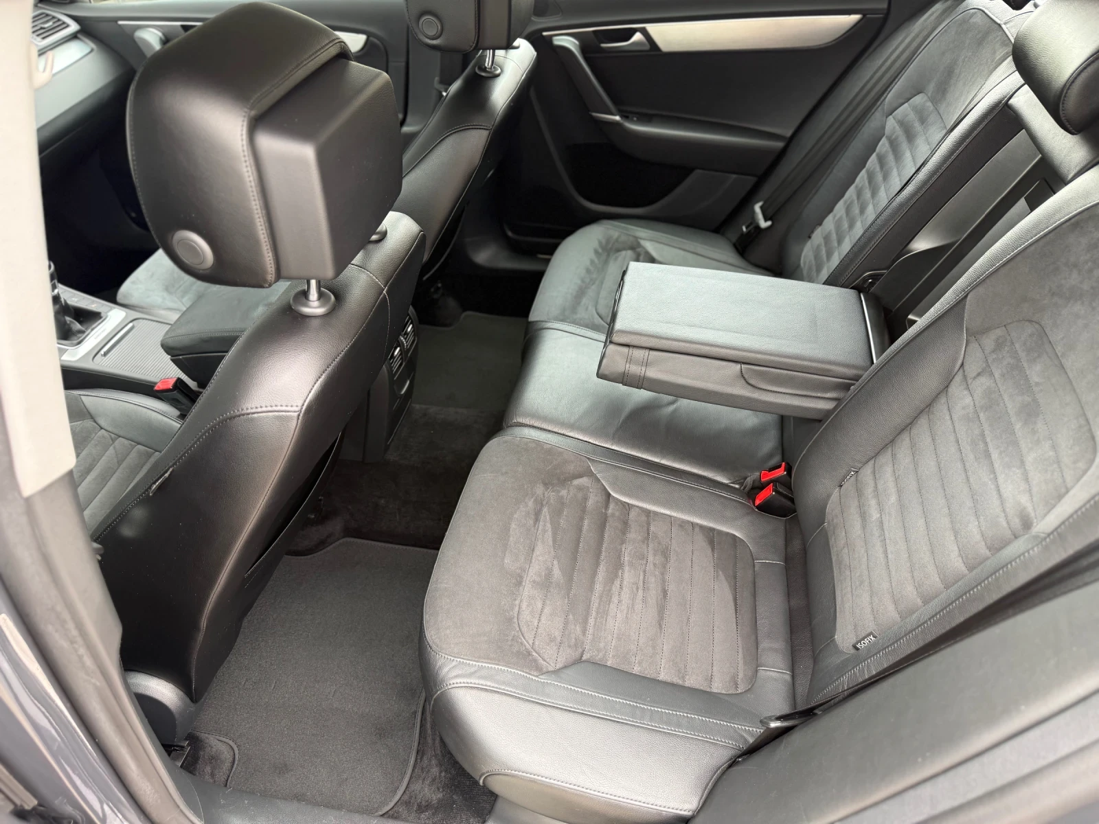 VW Passat HIGHLINE 4 MOTION, снимка 15 - Автомобили и джипове - 53793031