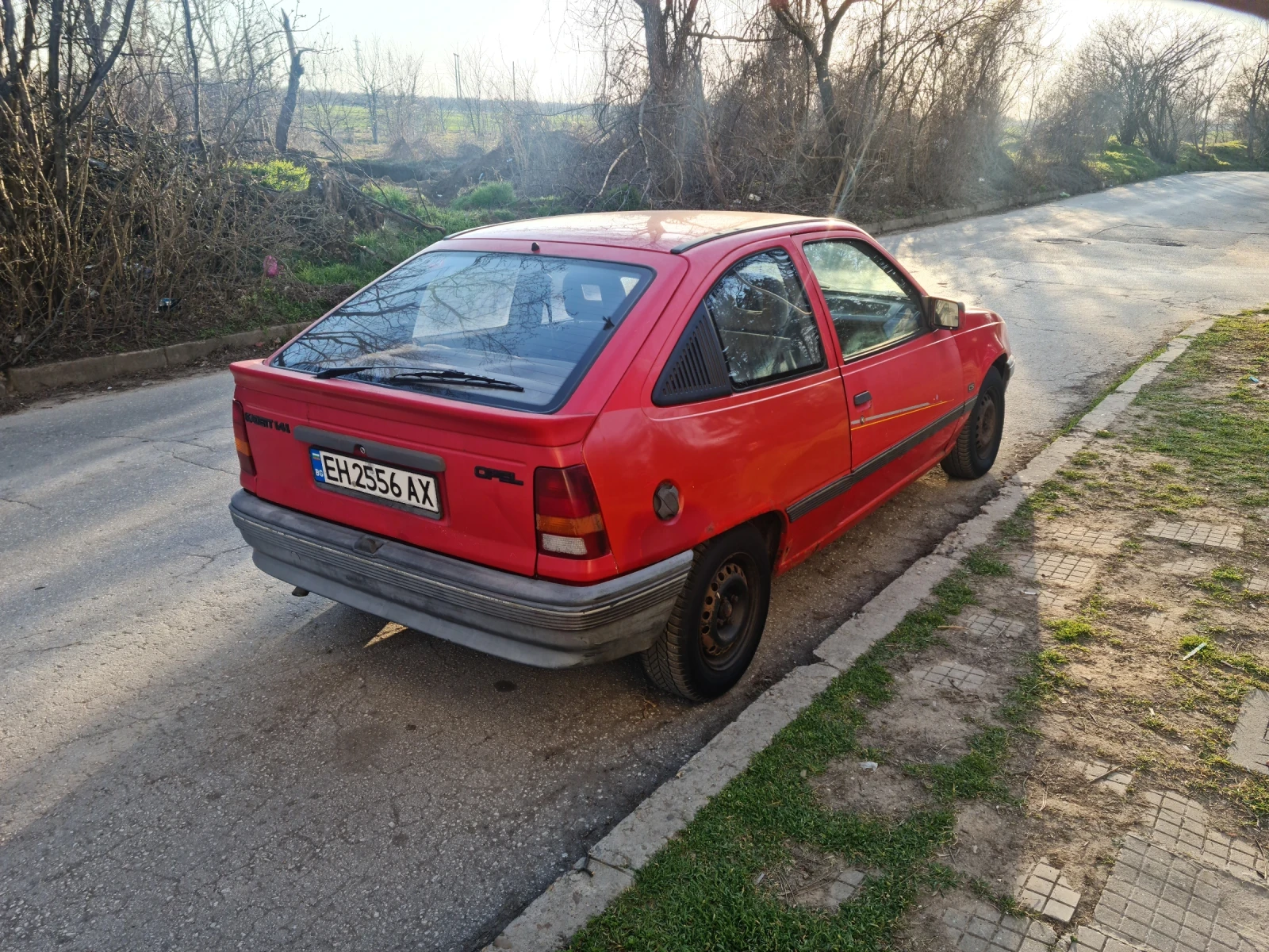 Opel Kadett, снимка 3 - Автомобили и джипове - 53866569