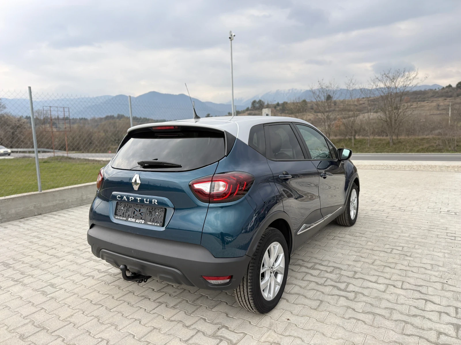 Renault Captur 1.5 DCI NAVI FACELIFT, снимка 6 - Автомобили и джипове - 53880654
