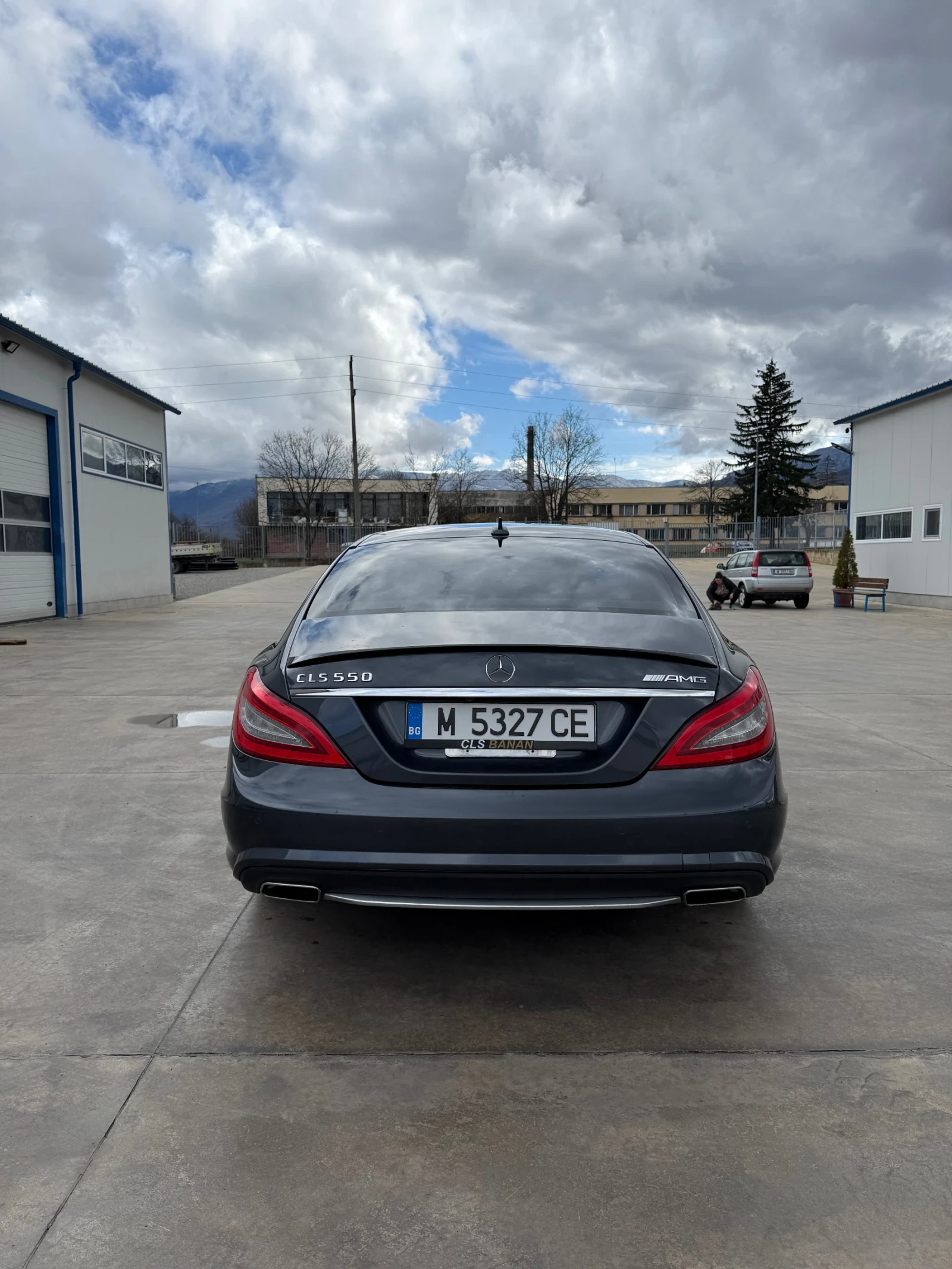 Mercedes-Benz CLS 550, снимка 3 - Автомобили и джипове - 54018933