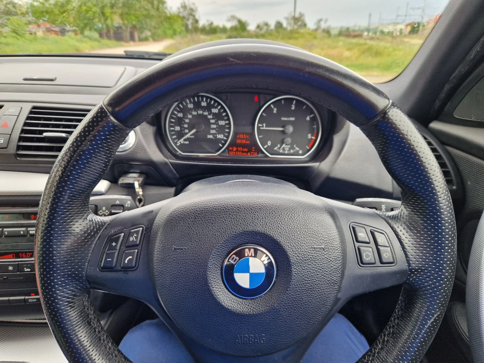 BMW 118, снимка 17 - Автомобили и джипове - 54370097