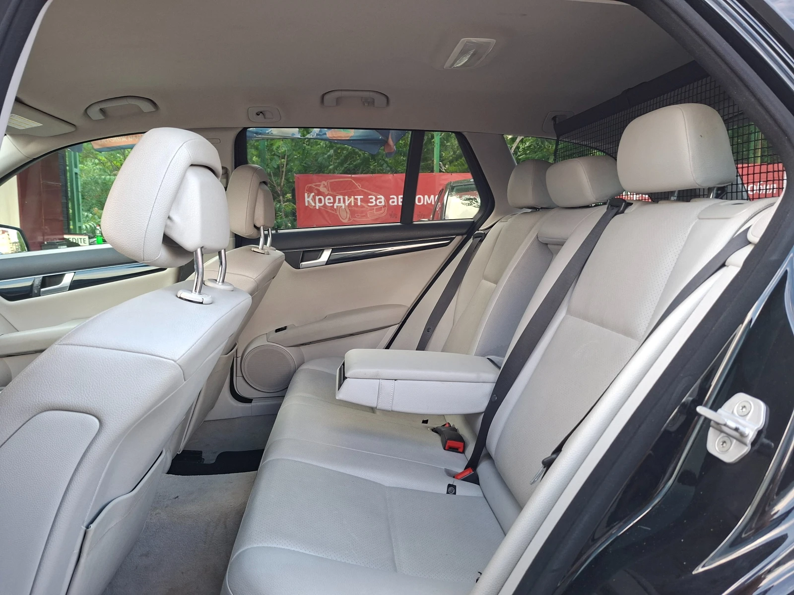 Mercedes-Benz C 220 2.2CDI* AVANTGARDE* 36м. х 191EUR.* , снимка 10 - Автомобили и джипове - 55037732