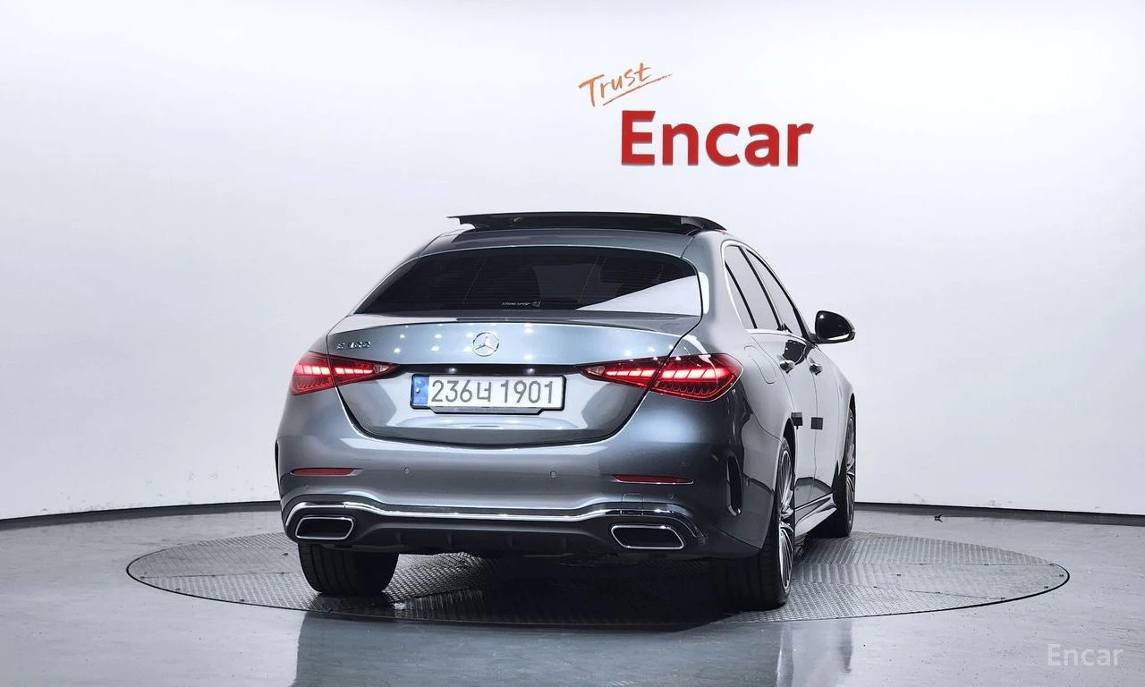 Mercedes-Benz C 300 AMG* BURMESTER* DISTRONIC* HEAD UP* 360 КАМЕРИ, снимка 3 - Автомобили и джипове - 55085369