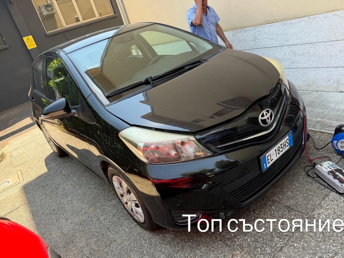 Toyota Yaris NAVI* KAMERA* 1.4D4d 90hp* 214000km* euro 5b, снимка 4 - Автомобили и джипове - 55123795