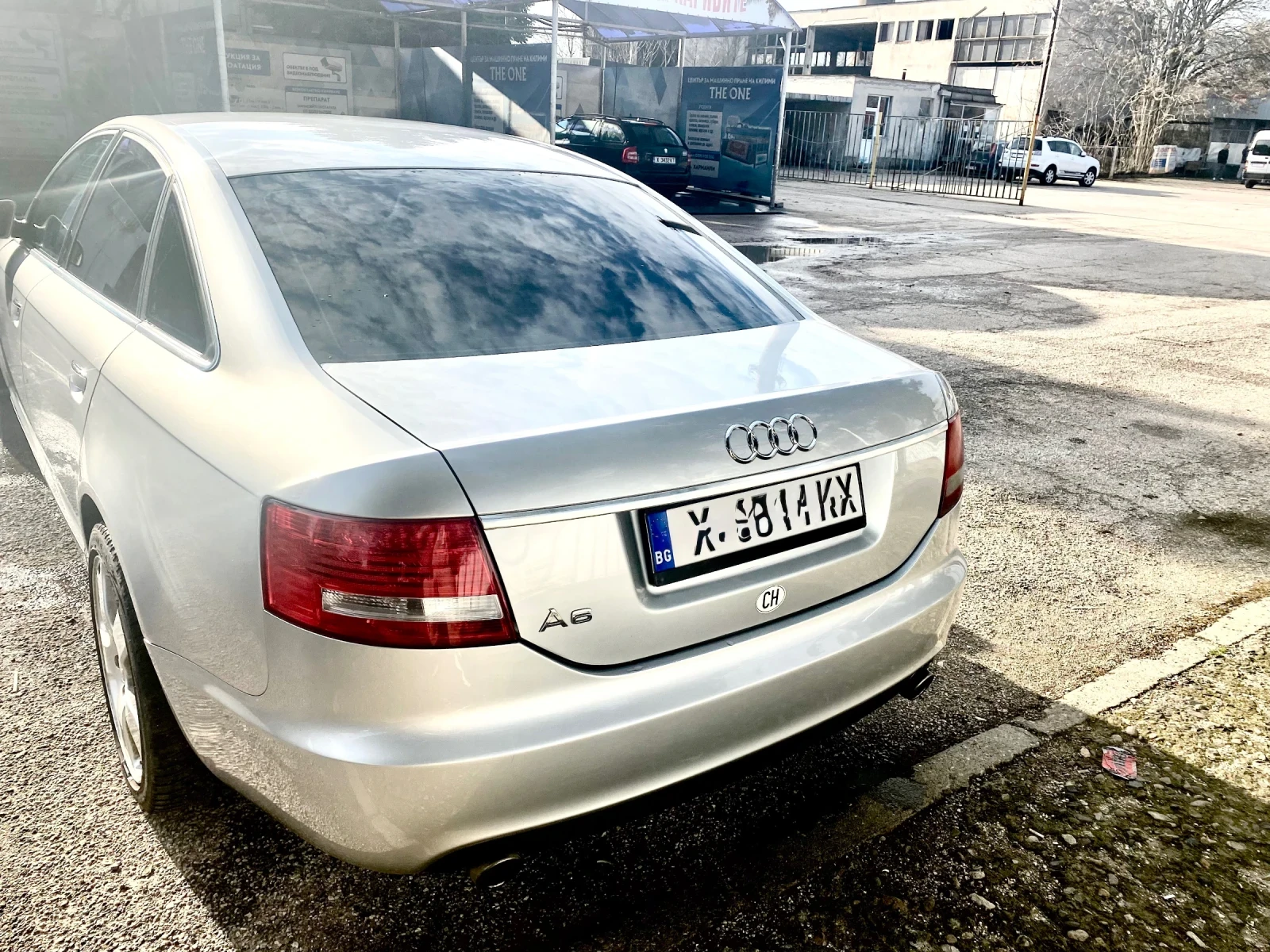 Audi A6 3.2FSI, снимка 7 - Автомобили и джипове - 55265312