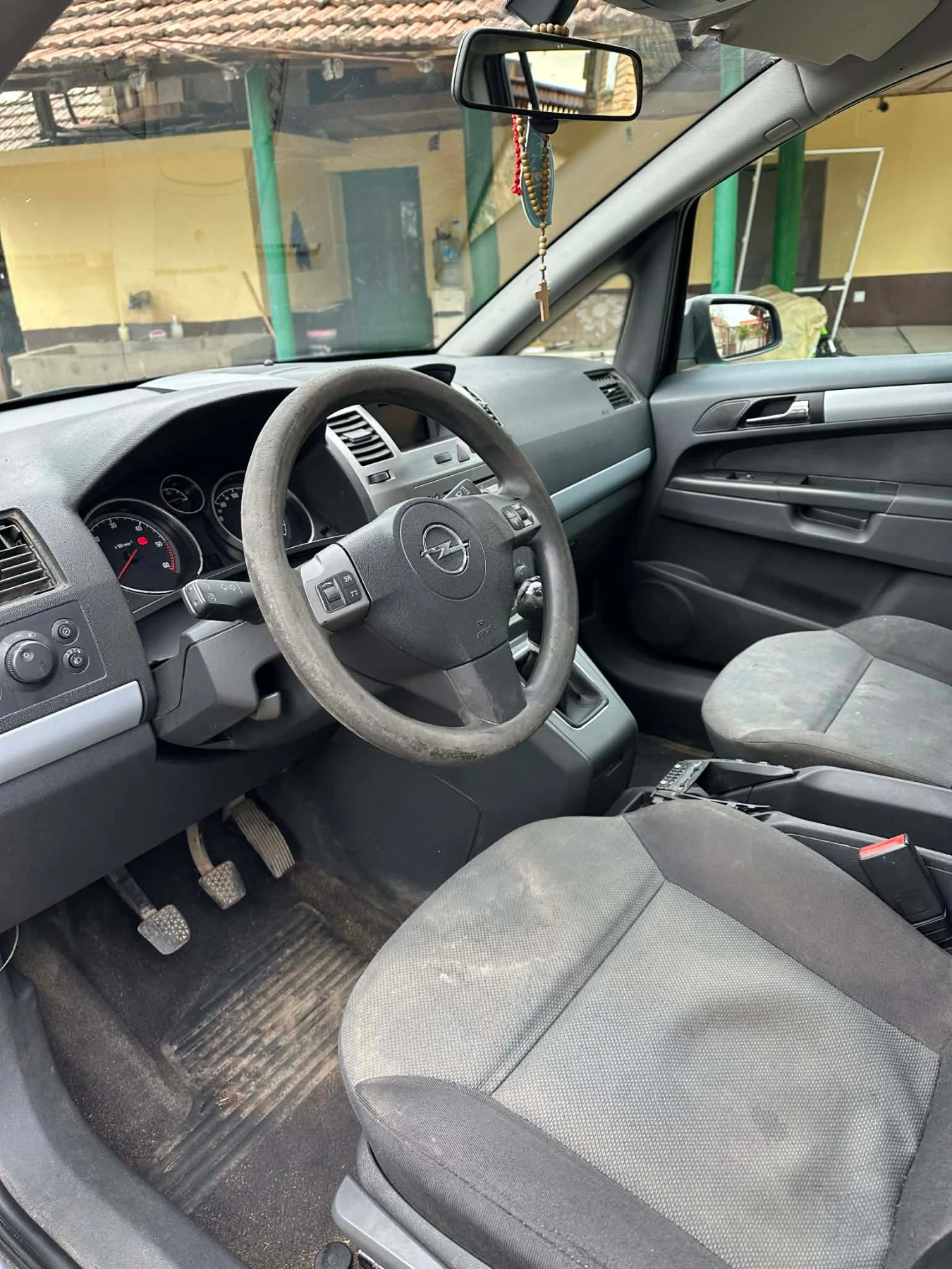 Opel Zafira, снимка 6 - Автомобили и джипове - 55386675