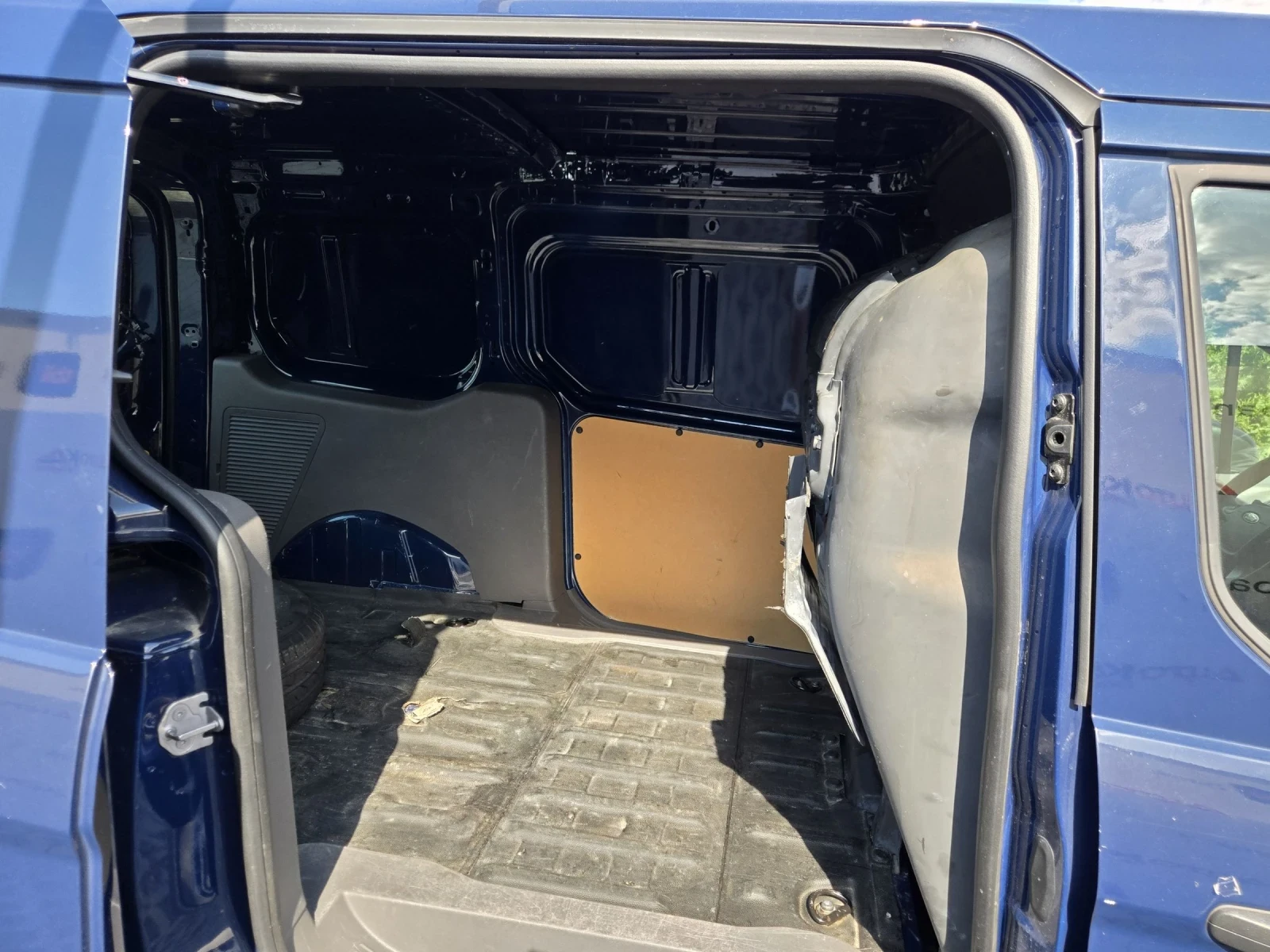 Ford Connect Transit= 1.5D-120кс= АВТОМАТ= МАXI= 138.000km, снимка 10 - Автомобили и джипове - 55607997