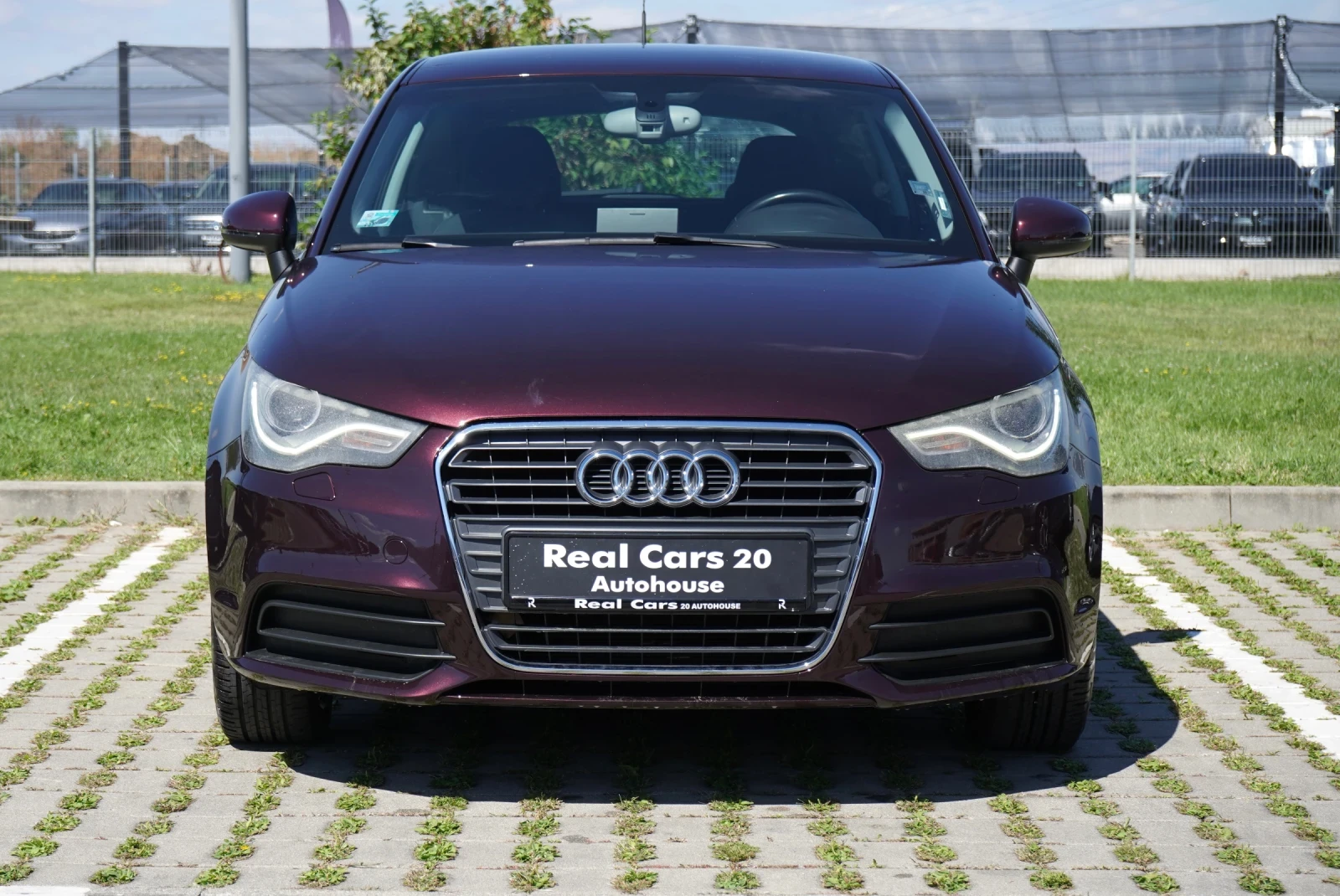 Audi A1 1.4 БЕНЗИН* XENON* РЕИСТРИРАНА* ОСБСЛУЖЕНА* , снимка 2 - Автомобили и джипове - 56113748