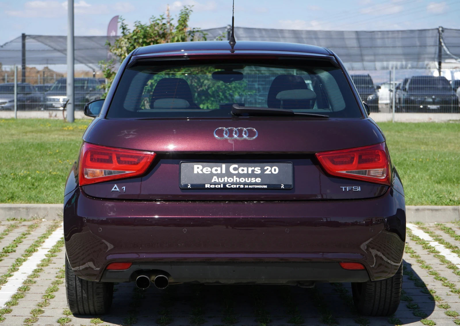 Audi A1 1.4 БЕНЗИН* XENON* РЕИСТРИРАНА* ОСБСЛУЖЕНА* , снимка 5 - Автомобили и джипове - 56113748
