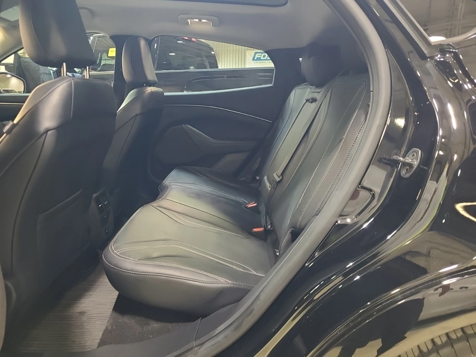 Ford Mustang Mach-E * PREMIUM* �������* PDC* ����*  | Mobile.bg � ����������� 12