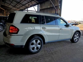 Mercedes-Benz GL 450 4MATIC* КОжа* Подгрев* Кейлес* Blind Spot* Фиксира, снимка 3