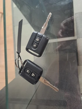 Nissan Qashqai 2.0i 4X4 7места - 3999 € / 7821.36 лв. - 62059127 15