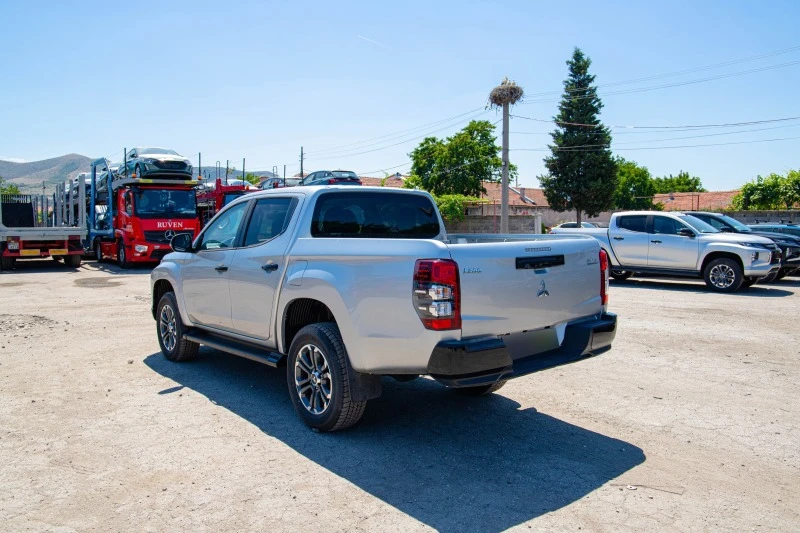 Mitsubishi L200, снимка 5 - Автомобили и джипове - 46481894