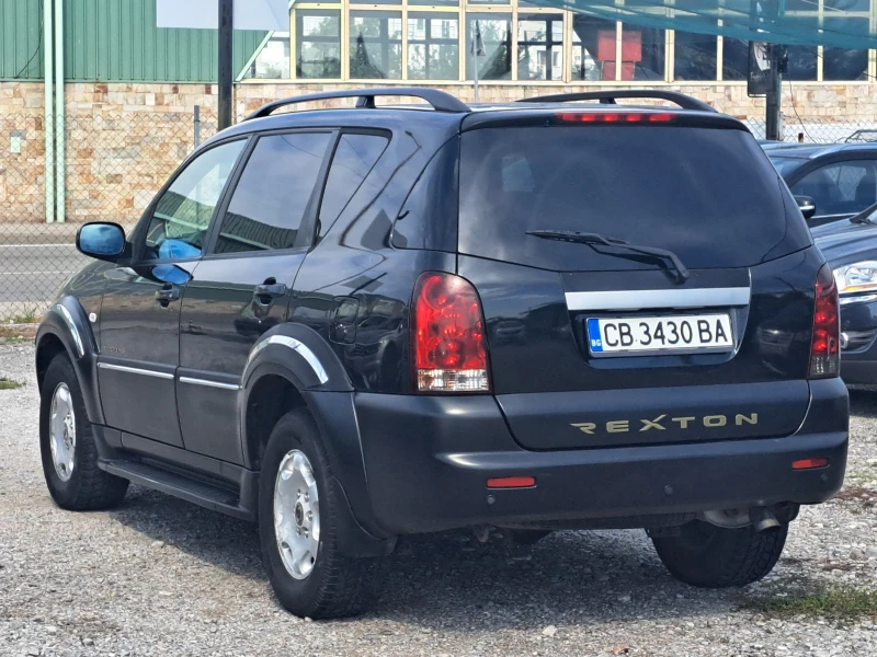 SsangYong Rexton 2.7 4х4 Автомат , снимка 4 - Автомобили и джипове - 47311725