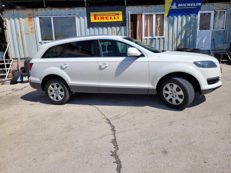 Audi Q7, снимка 1 - Автомобили и джипове - 47930803