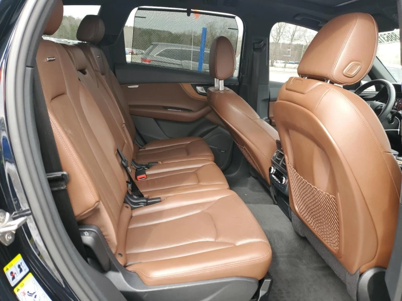 Audi Q7 3.0 Prestige, снимка 10 - Автомобили и джипове - 49549395