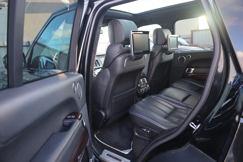 Land Rover Range rover Autobiography 4.4D Обдух MASSAGE 360◦ KeyGO , снимка 10 - Автомобили и джипове - 53015916