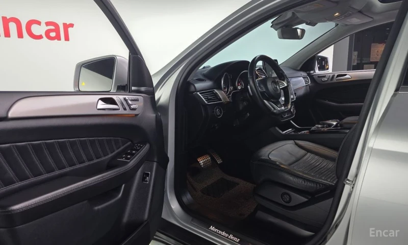 Mercedes-Benz GLE 350, снимка 10 - Автомобили и джипове - 53020131