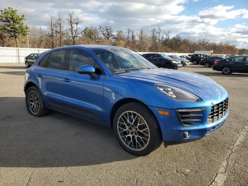 Porsche Macan S