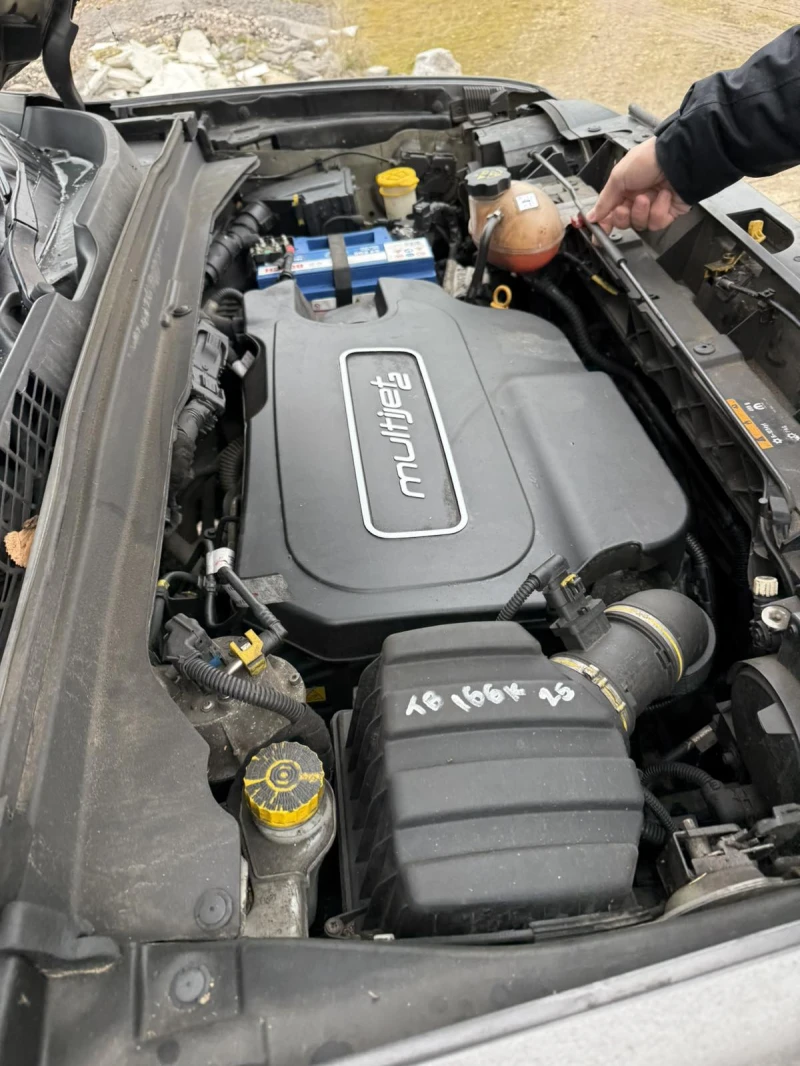 Jeep Renegade 1.6d, снимка 7 - Автомобили и джипове - 53462173