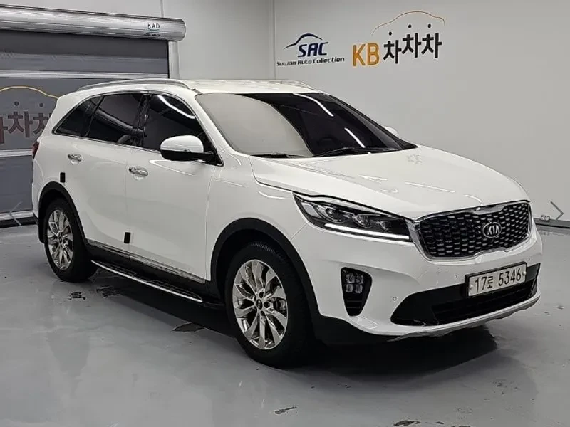 Kia Sorento Diesel 2.2 2Wd Noblesse, снимка 2 - Автомобили и джипове - 55790145