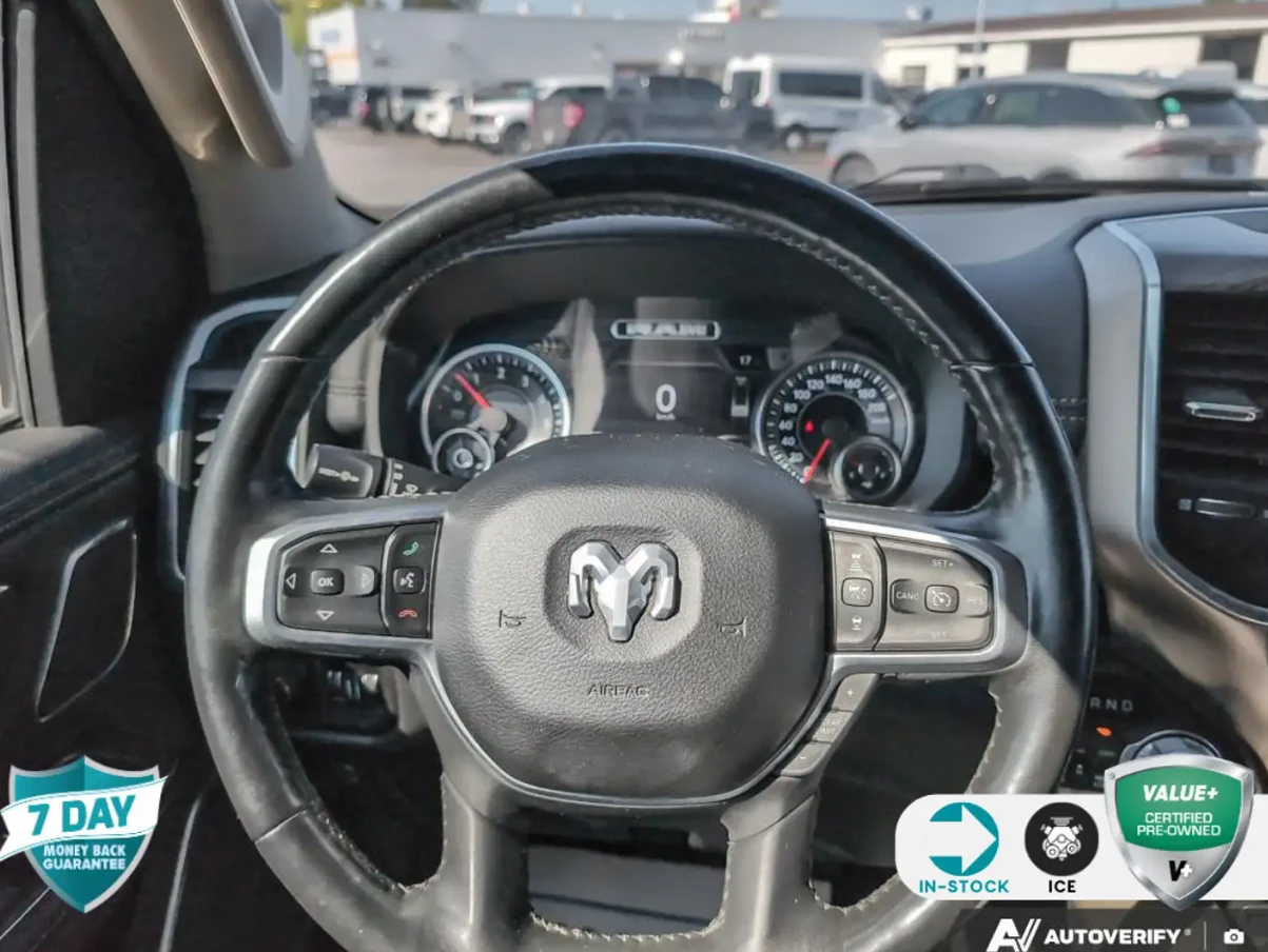 Dodge RAM 1500 2019 RAM 1500 Laramie 5.7L HEMI - изображение 8