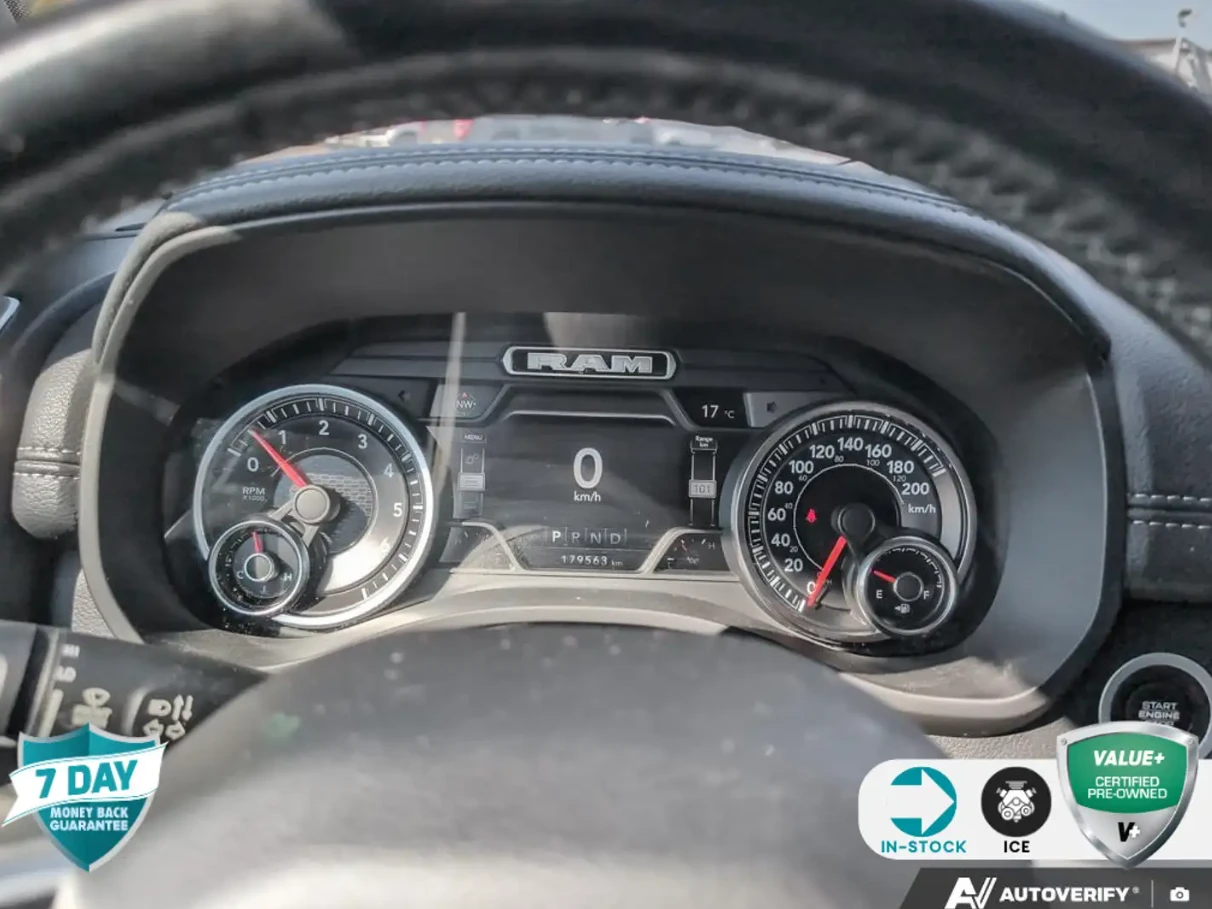 Dodge RAM 1500 2019 RAM 1500 Laramie 5.7L HEMI - изображение 9