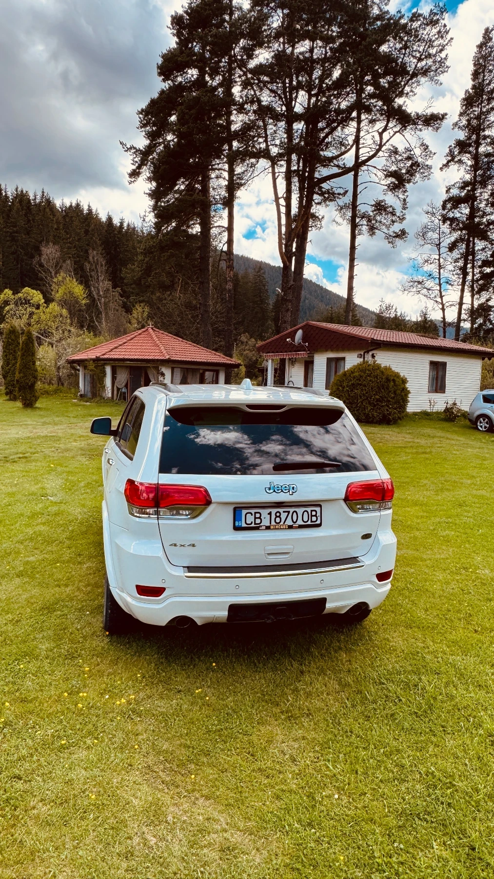 Jeep Grand cherokee Overland 5.7 Gaz, снимка 4 - Автомобили и джипове - 53672676