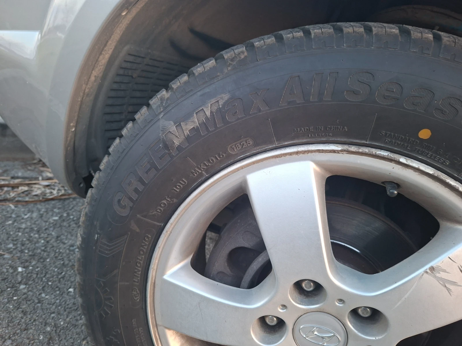 Hyundai Tucson 2.0 CRDI 2WD 140ks - изображение 8