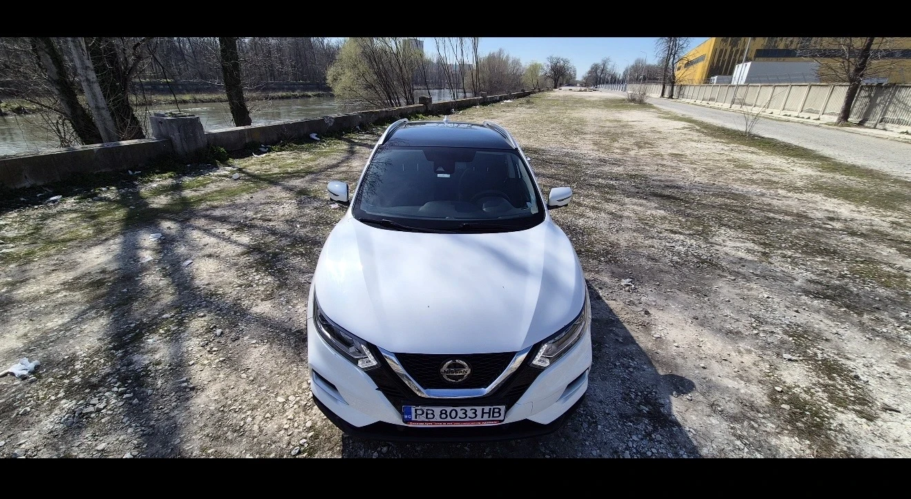 Nissan Qashqai, снимка 13 - Автомобили и джипове - 53846621