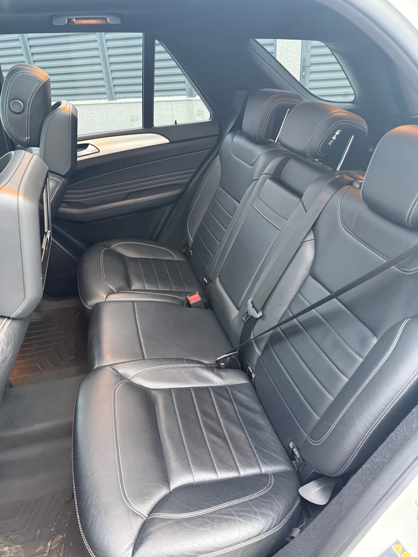 Mercedes-Benz ML 350, снимка 10 - Автомобили и джипове - 54046378