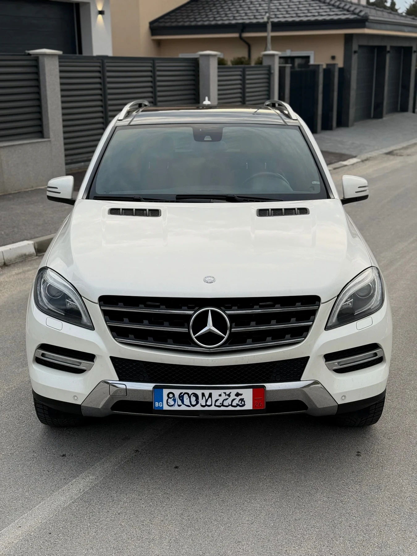 Mercedes-Benz ML 350, снимка 2 - Автомобили и джипове - 54046378