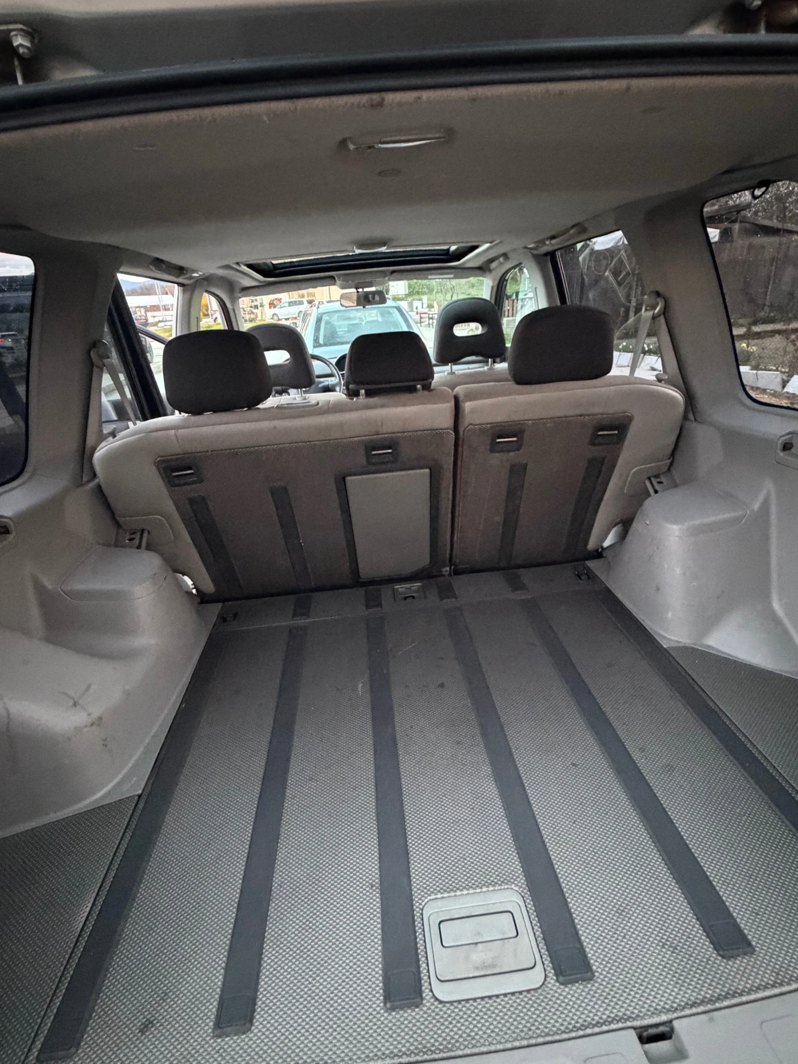 Nissan X-trail 2.2 DCI 4х4 Топ състояние , снимка 8 - Автомобили и джипове - 54145625