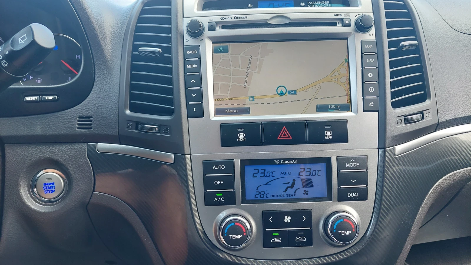 Hyundai Santa fe 2.2 FULL ТОП!!!!, снимка 12 - Автомобили и джипове - 55140502