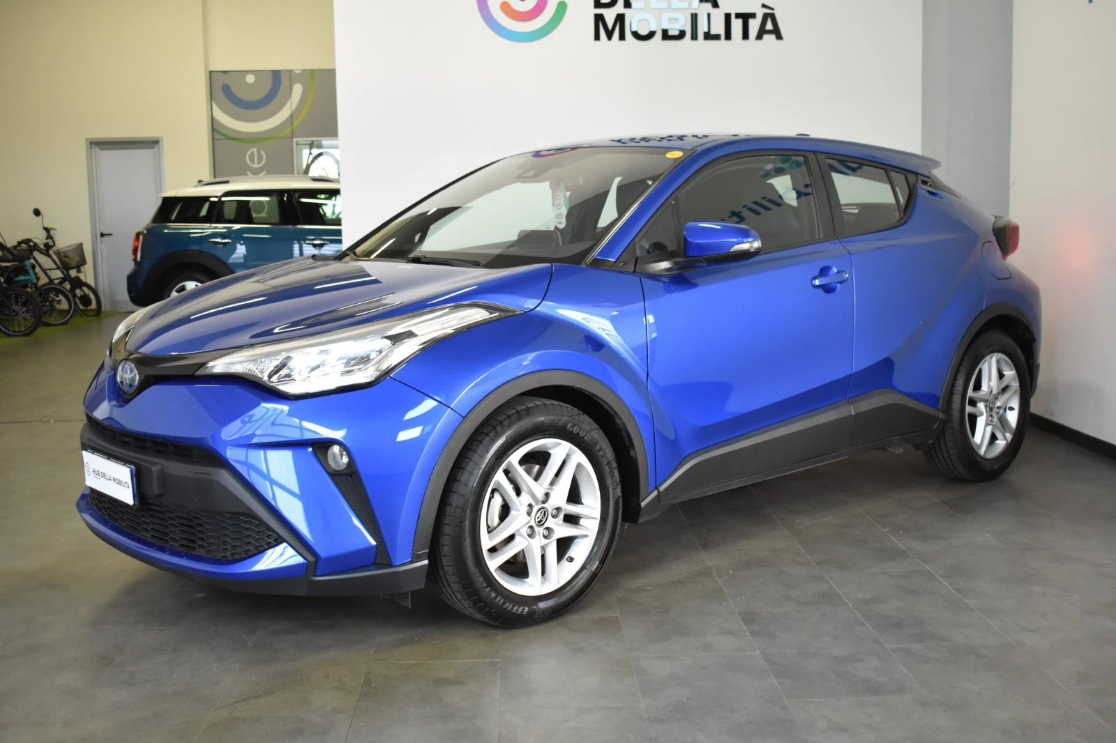 Toyota C-HR 1.8h Business