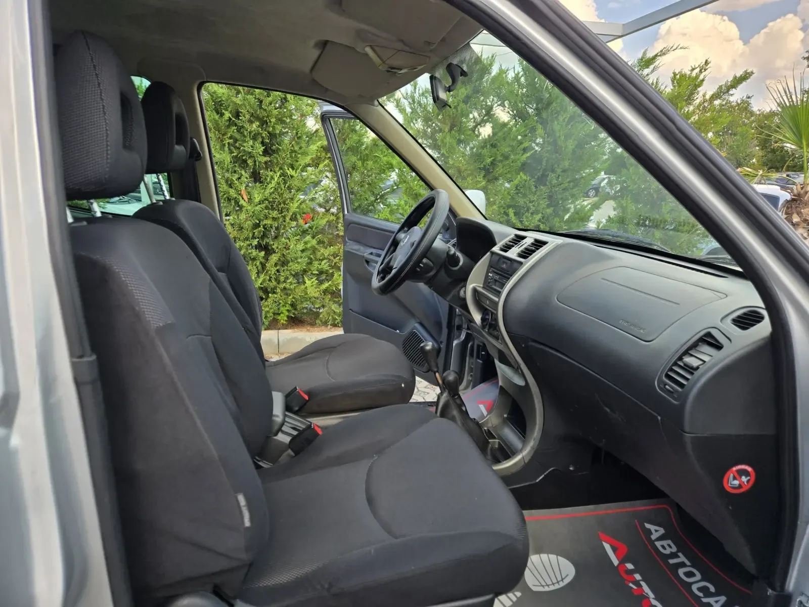 Nissan Terrano 2.7TD-125кс= КЛИМАТИК= 4Х4= ИТАЛИЯ= КЪСА БАЗА, снимка 14 - Автомобили и джипове - 55531394
