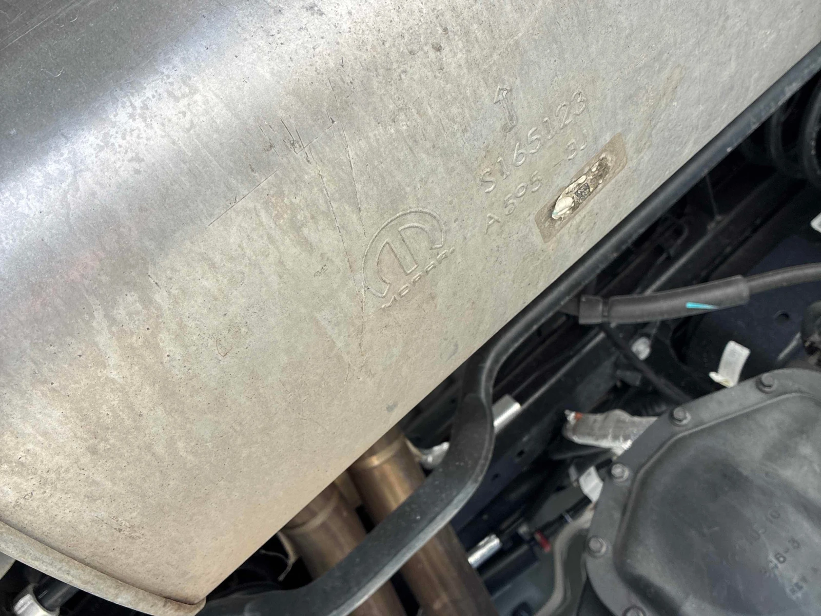 Jeep Wrangler * Rubicon 392 * CARFAX * ОПЦИЯ ЗА ФИНАНСИРАНЕ, снимка 12 - Автомобили и джипове - 55886605