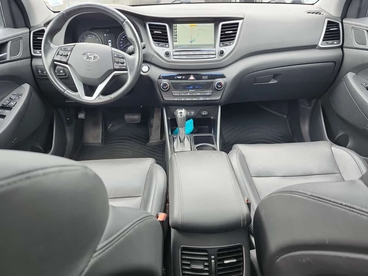 Hyundai Tucson  Awd 4dr 1.6l Limited * CARFAX * ����������� | Mobile.bg � ����������� 10
