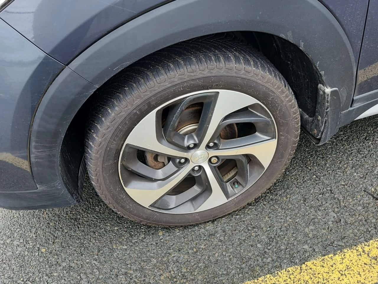 Hyundai Tucson  Awd 4dr 1.6l Limited * CARFAX * ����������� | Mobile.bg � ����������� 4