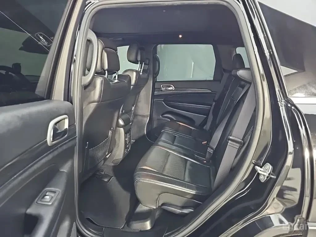 Jeep Grand cherokee, снимка 16 - Автомобили и джипове - 56723563
