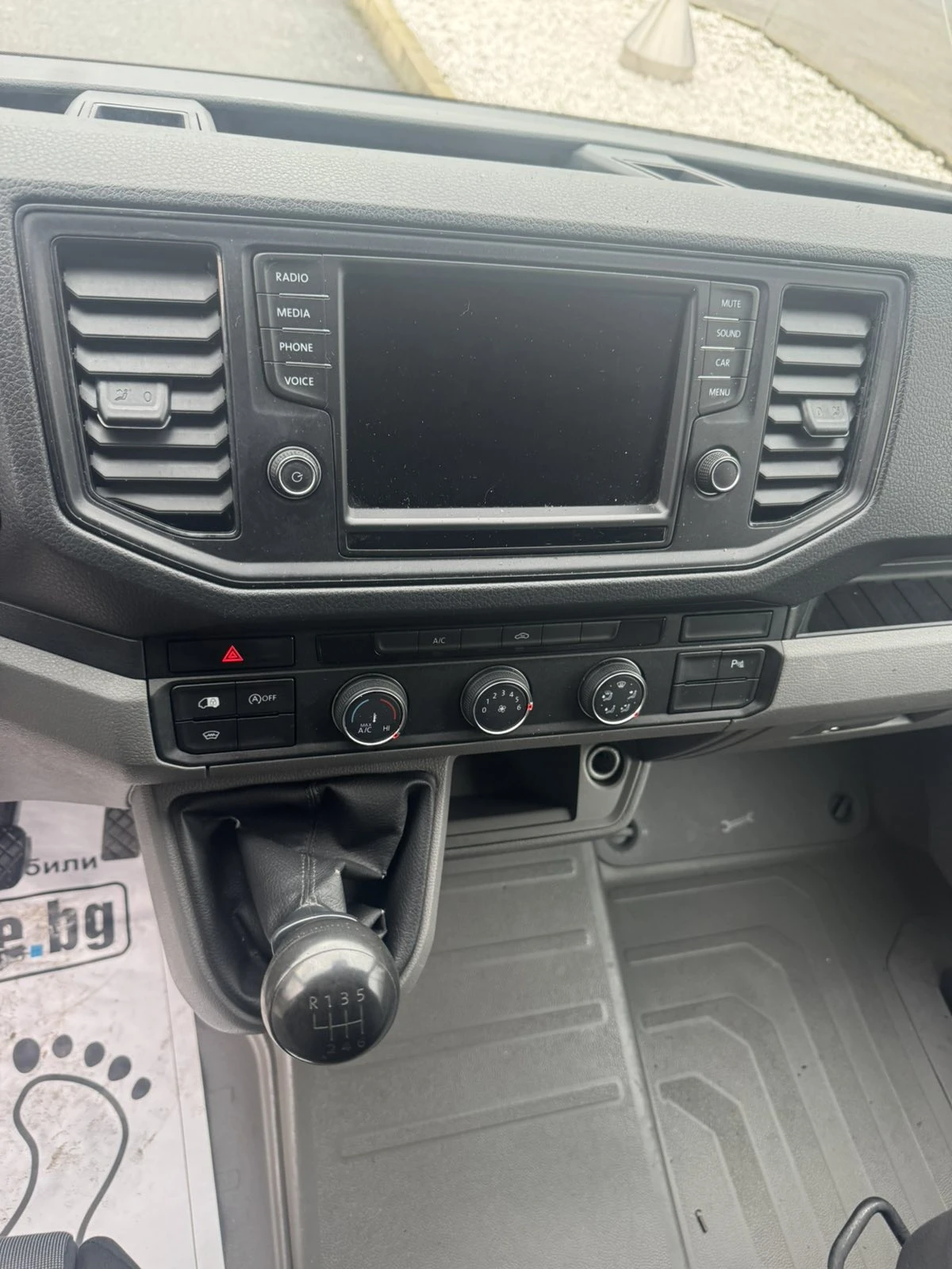 VW Crafter 2.0TDI/КЛИМА/МАКСИ, снимка 12 - Бусове и автобуси - 54081261