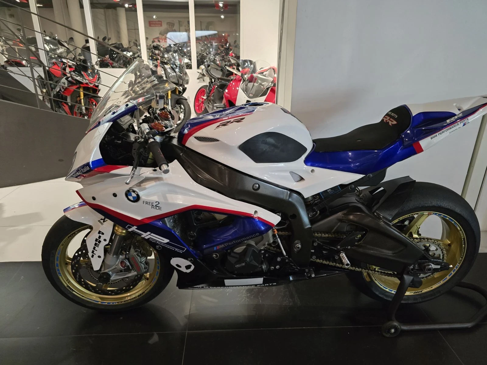BMW S 1000 RR Track Bike - изображение 2