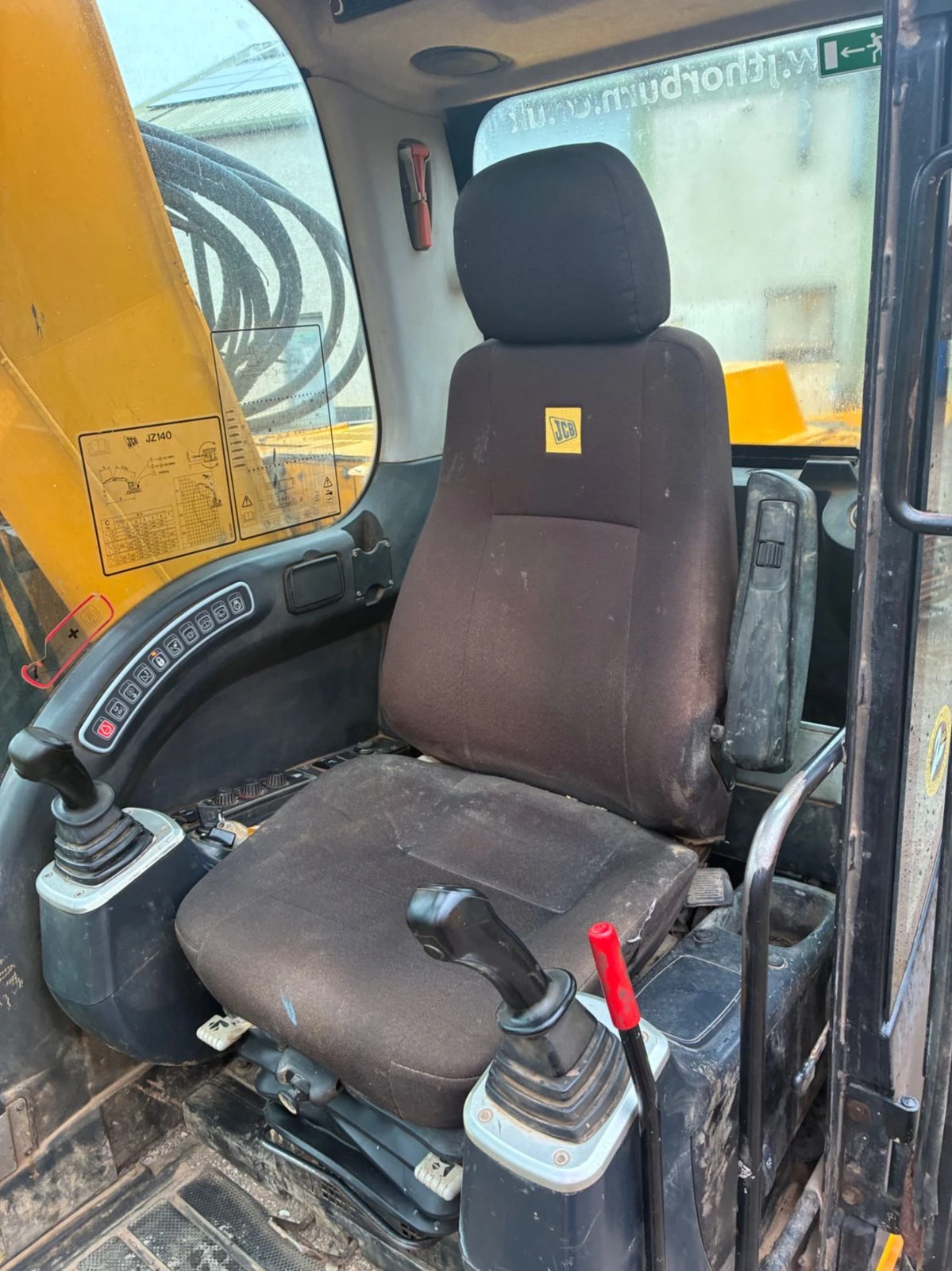 Багер JCB JZ140LC, снимка 5 - Индустриална техника - 56732791