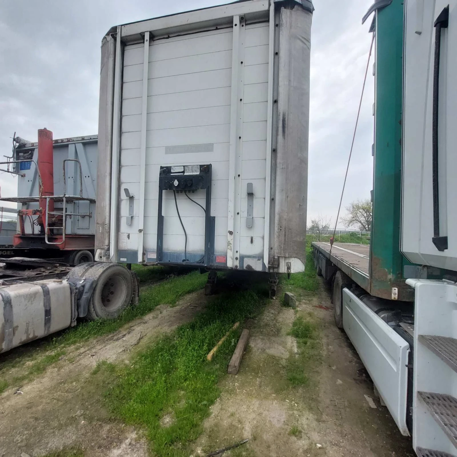 Полуремарке Schwarzmuller, снимка 4 - Ремаркета - 54212598