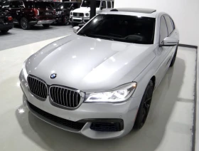 BMW 750 M* SPORT* XDRIVE* HARMON* KARDON* CARBON* CORE* , снимка 4