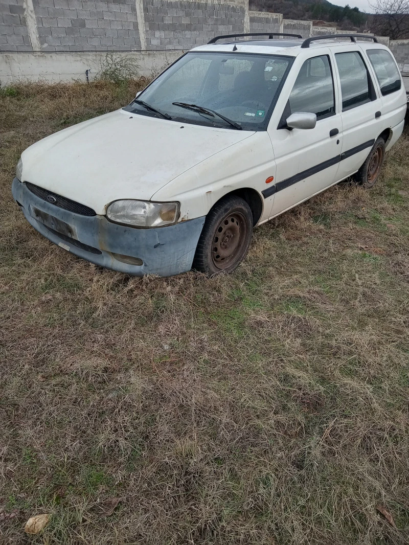 Ford Escort 1.6 16V, снимка 2 - Автомобили и джипове - 48888364